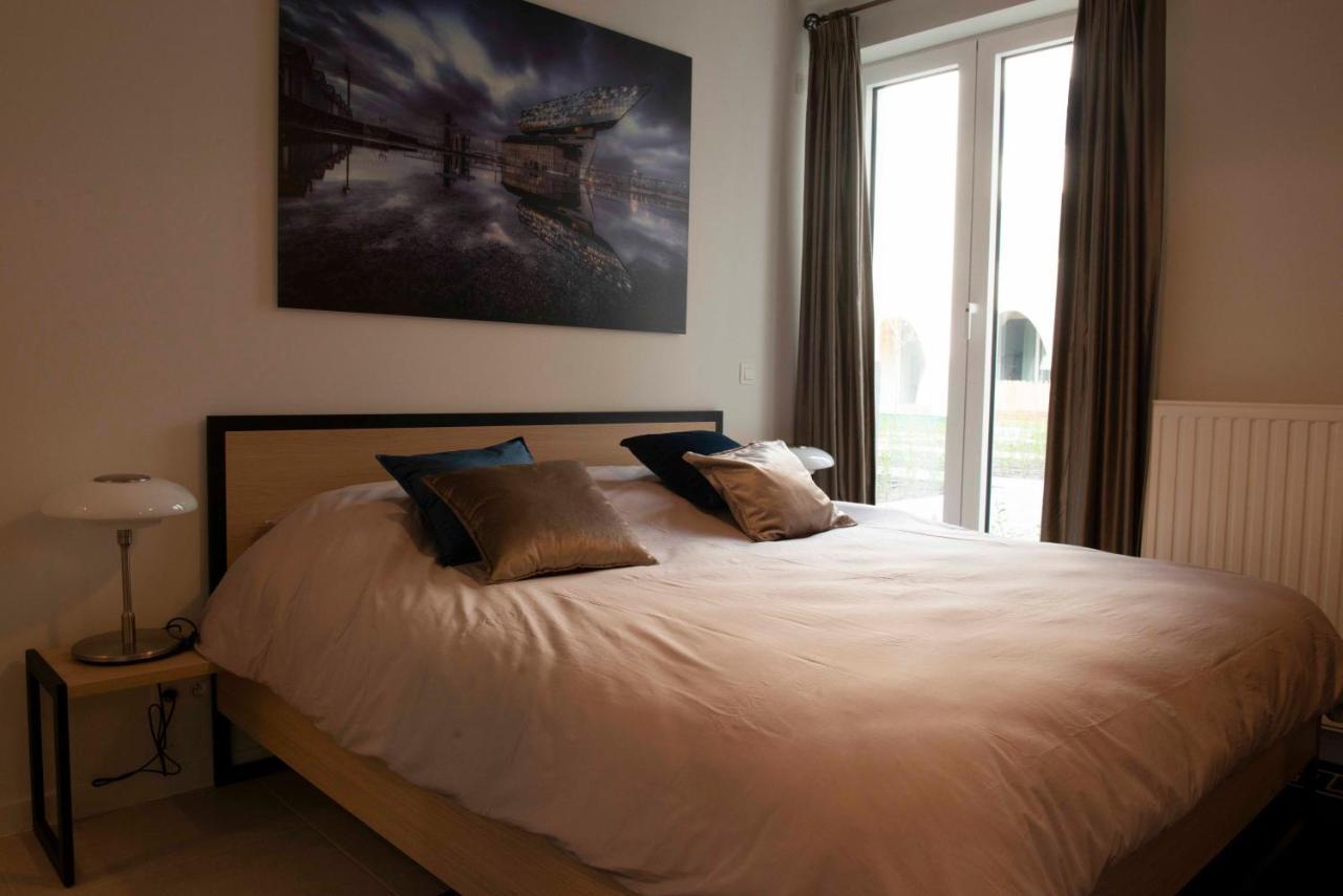 Cityantwerp Een Oase Van Rust Direct Achter De Meir Apartment ภายนอก รูปภาพ