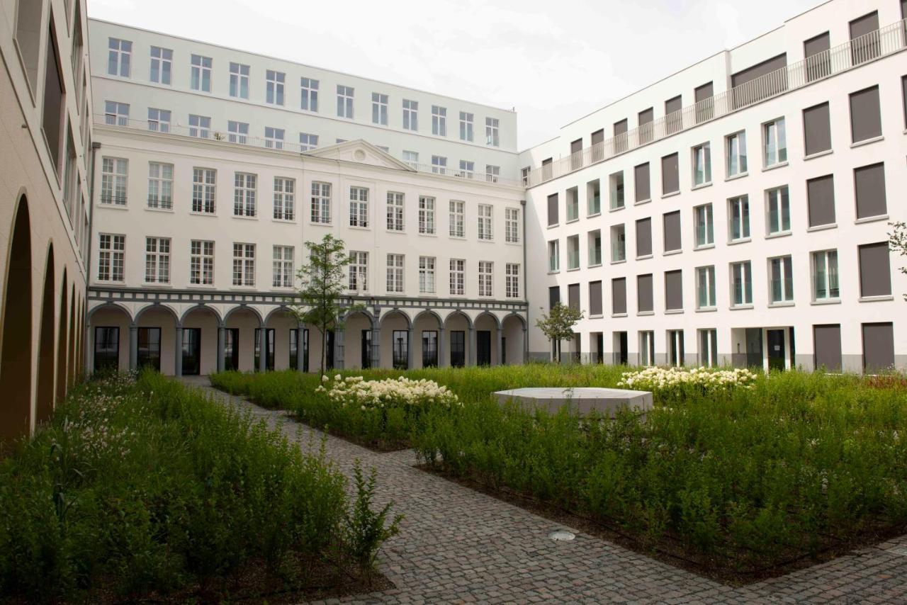 Cityantwerp Een Oase Van Rust Direct Achter De Meir Apartment ภายนอก รูปภาพ